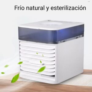 Imagen principal del aire acondicionado portatil luces led climatizador evaporativo bajo consumo de color blanco mostrando la emision de aire frio con hojas verdes y texto superior de frio natural y esterilizacion
