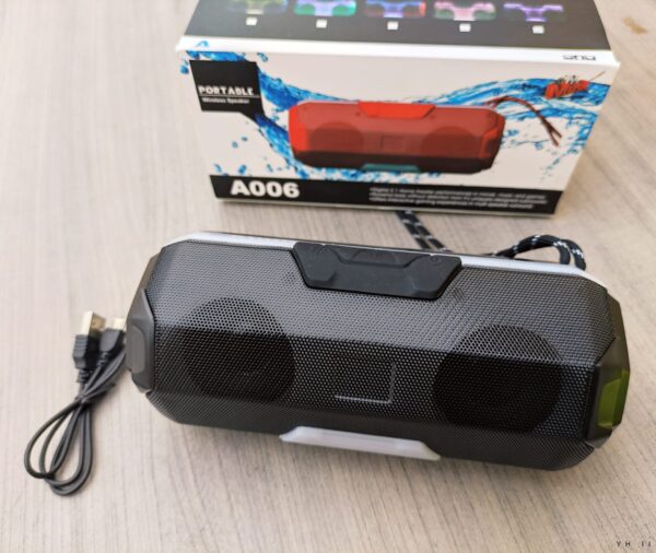 Altavoz Portátil Luces LED - Imagen 5