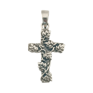 Joya religiosa: colgante de cruz en plata de ley, un símbolo de fe y espiritualidad.