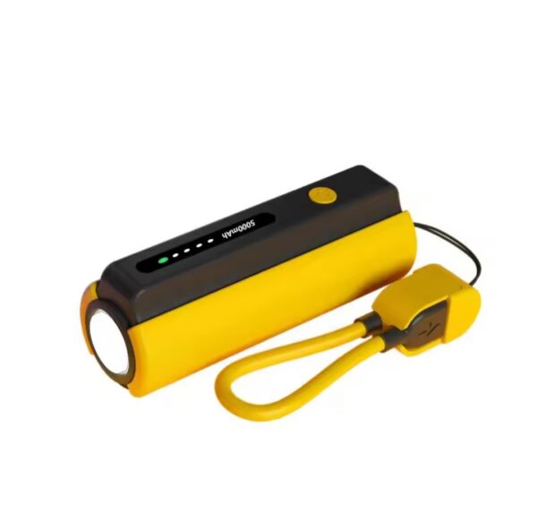 Batería externa Yourz ZS-340 con linterna, ideal para viajes y emergencias, en color negro y amarillo.