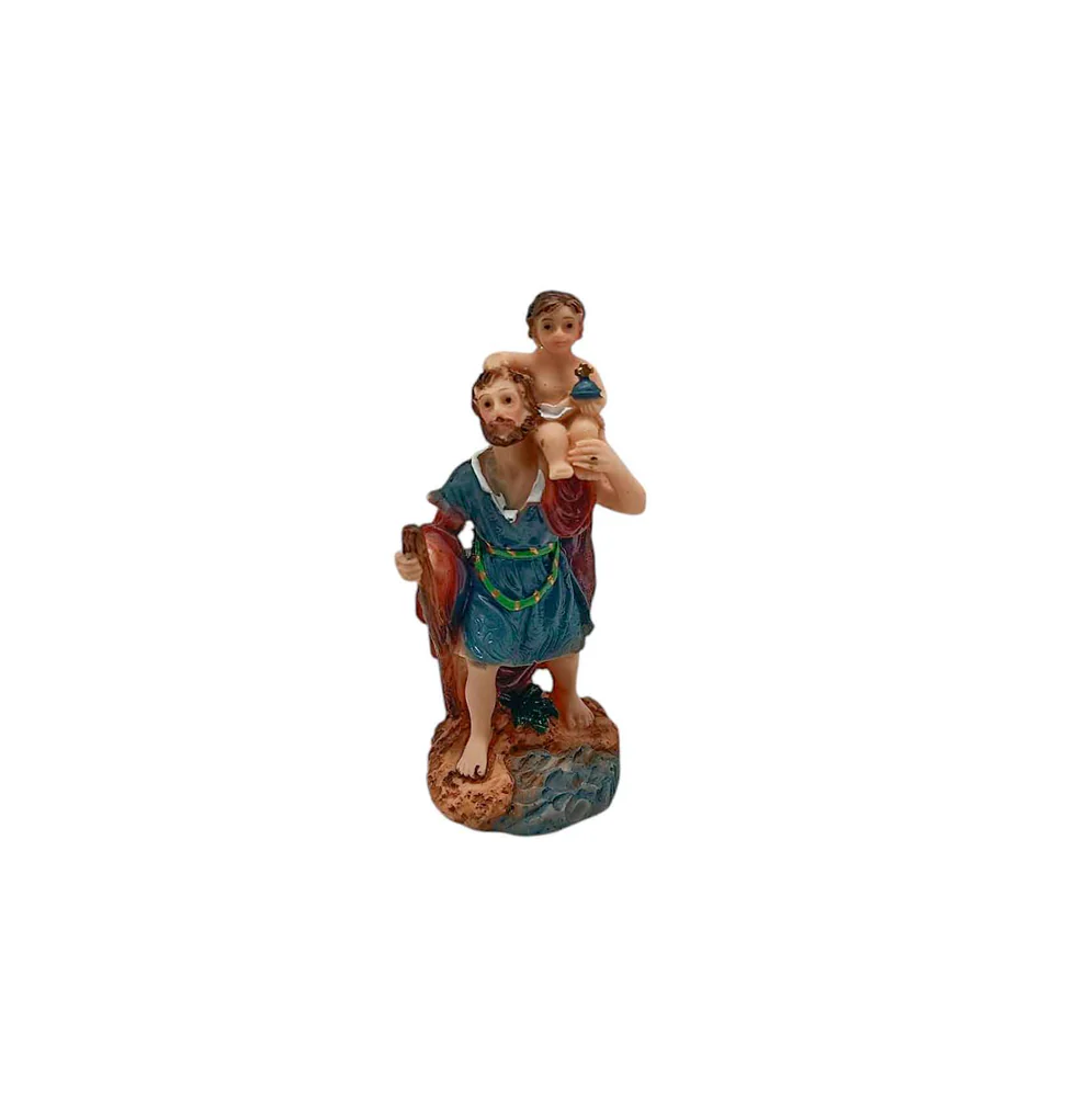 Figura San Cristobal Resina 10cm Patron Conductores 🚗 Figura religiosa de San Cristóbal mártir de cuerpo entero cargando al Niño Jesús sobre sus hombros mientras cruza el río apoyado en su bastón sobre fondo blanco
