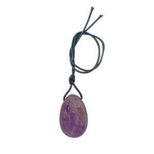 Huevo yoni de mineral amatista, ideal para la meditación y el estrés.