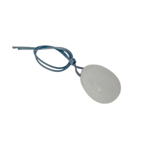 huevo yoni cuarzo blanco 20x30mm con cordon.jpg