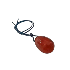 huevo yoni jaspe rojo 20x30mm con cordon.jpg