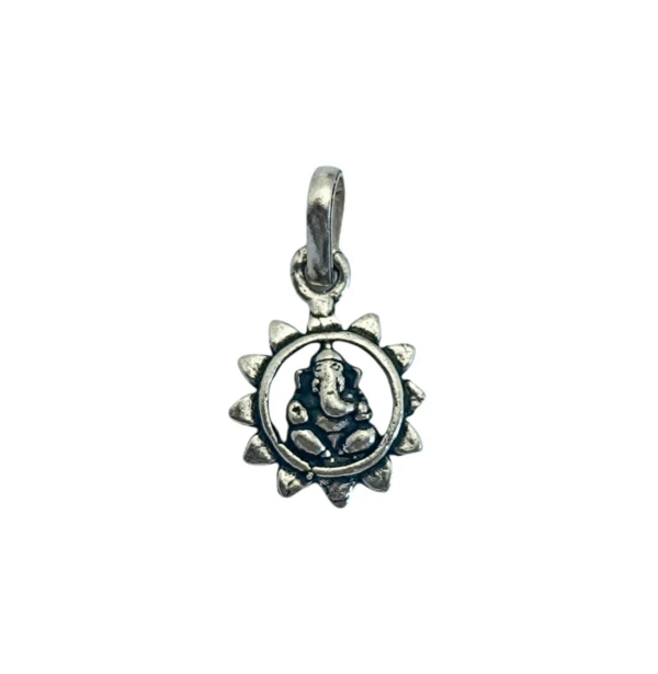 Colgante de plata Ganesha, dios hindú de la prosperidad y la sabiduría, 15 mm.