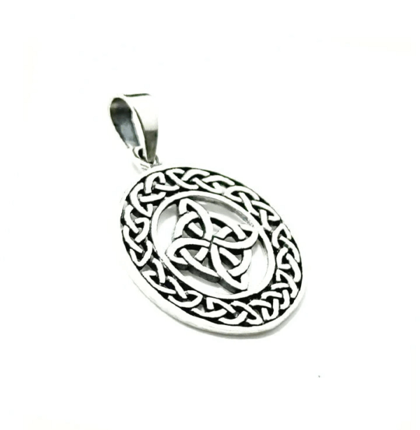 Colgante de plata 925 con el Nudo de Bruja, amuleto de protección, 26 mm de diámetro, lado lateral.