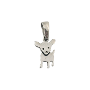 Colgante de plata 925 con figura de perro, ideal para amantes de las mascotas.