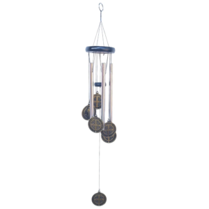 Campana de viento de san benito para proteccion espiritual de 70cm de largo con tubos metalicos y medallas esotericas en El Bazar de Monty