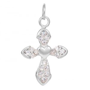 Colgante de cruz de plata de ley novecientos veinticinco con corazon liso en el centro y brazos ensanchados engastados con circonitas brillantes transparentes