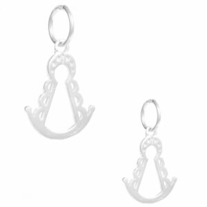 Colgante de la silueta de la virgen del rocio en plata de ley novecientos veinticinco con diseño calado de su manto y corona