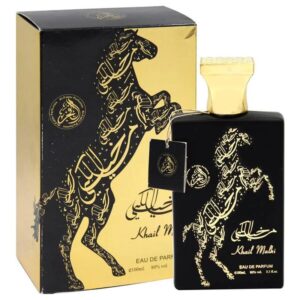 Botella de diseño exclusivo con cabeza de caballo del perfume arabe al fakhr khail malki de cien mililitros y su estuche de terciopelo de gala